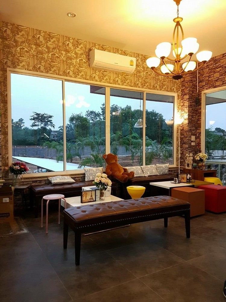 Ttt Hotel Hatjaj Kültér fotó