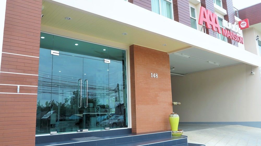 Ttt Hotel Hatjaj Kültér fotó