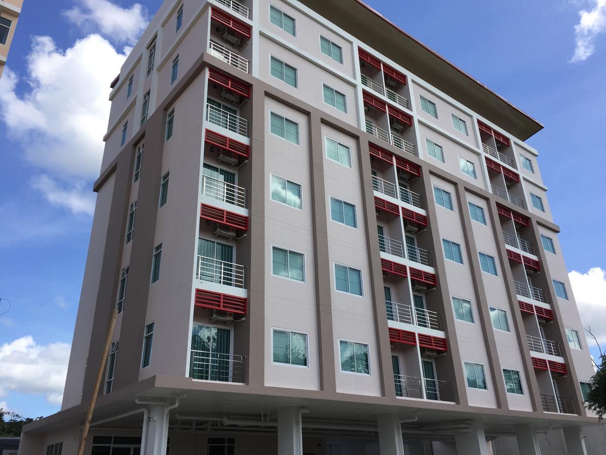 Ttt Hotel Hatjaj Kültér fotó